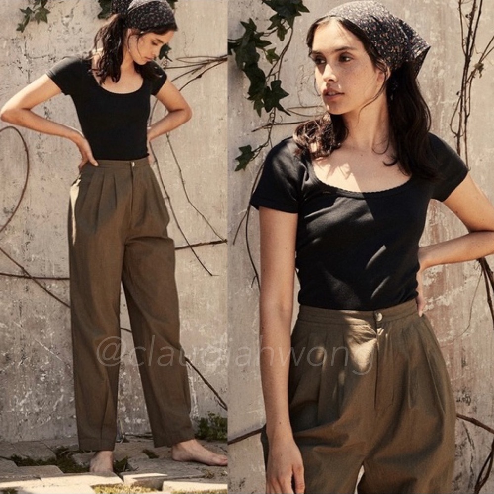 DOEN Pleated Button Fly Pants in Green